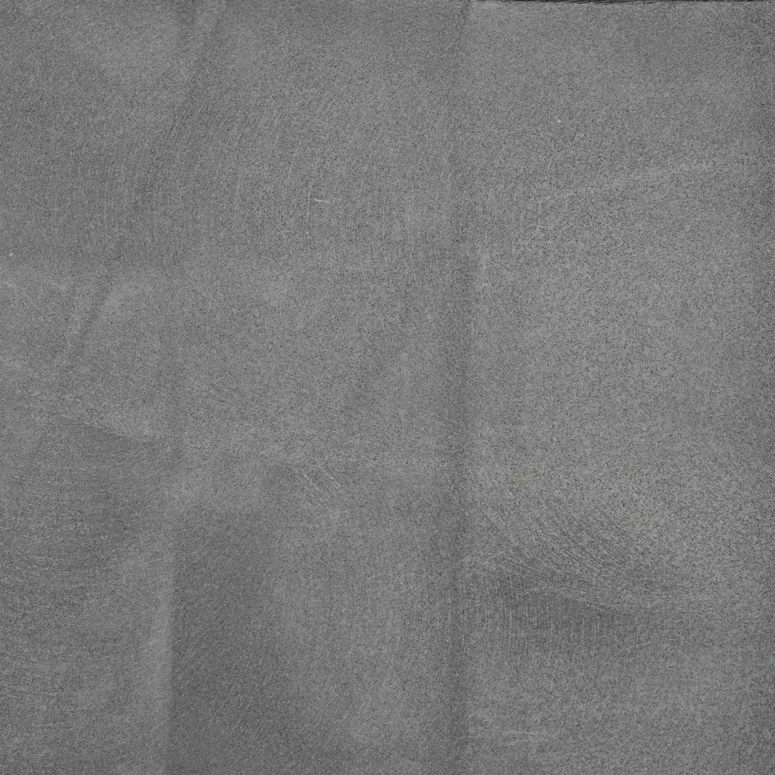 Takhi Black Sawn Cut